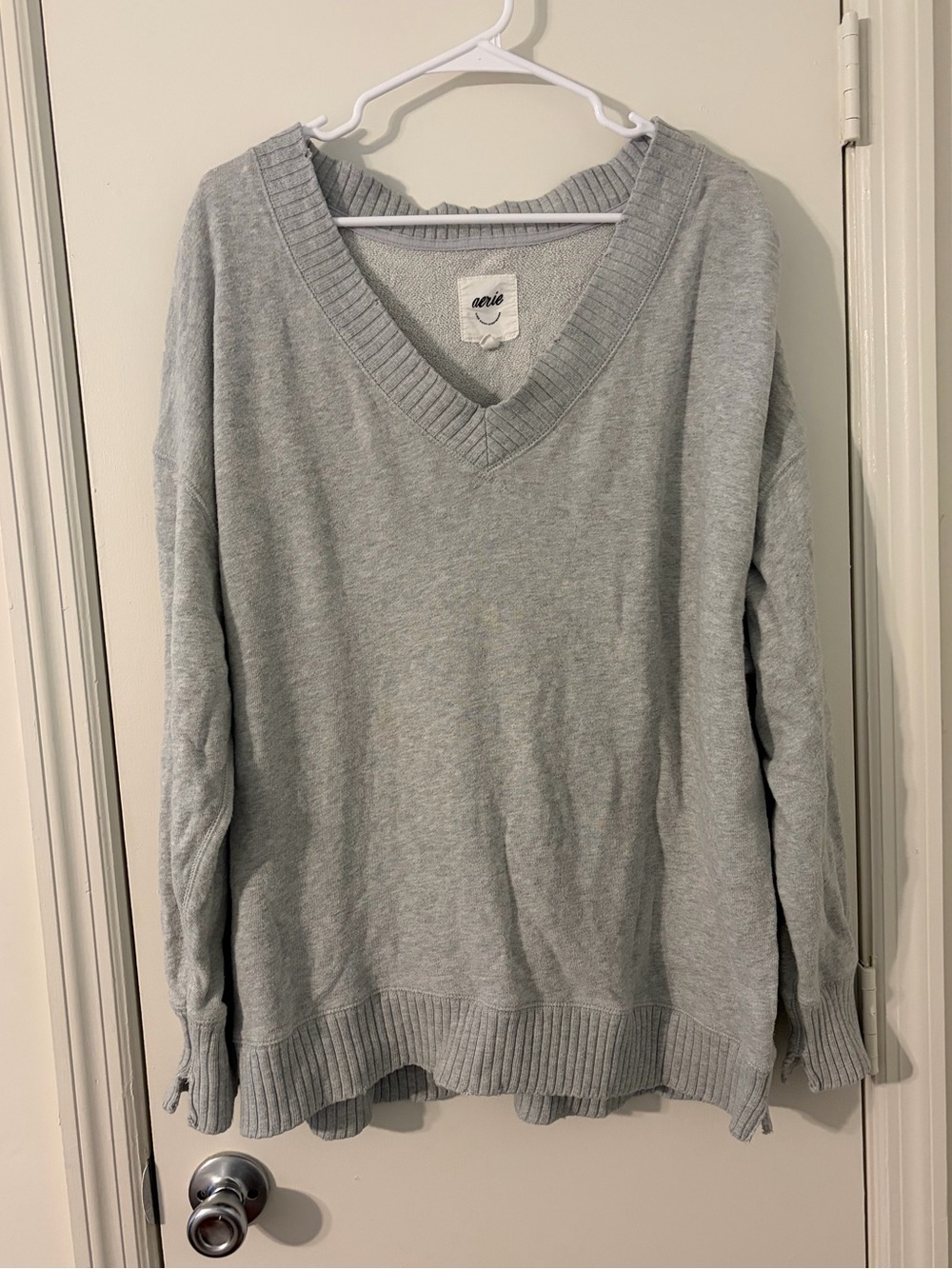 Aerie Cotton V neck Oversized Factory Faded Pullover Sweater Grey Size Medium - Picture 1 of 4
